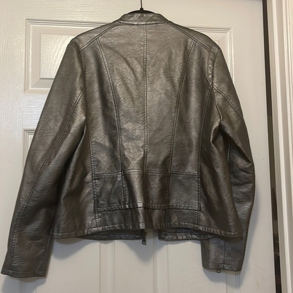 17. Pewter faux leather jacket. Size PXL - Picture 3 of 4